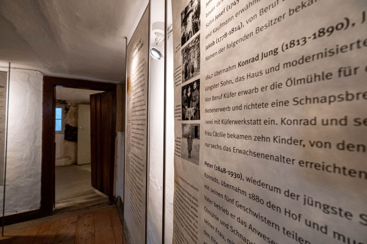 1994 öffnete das Riedmuseum Rastatt seine Pforten erstmals für Besucher, Foto: Oliver Hurst. Wandtafel im Riedmuseum Rastatt