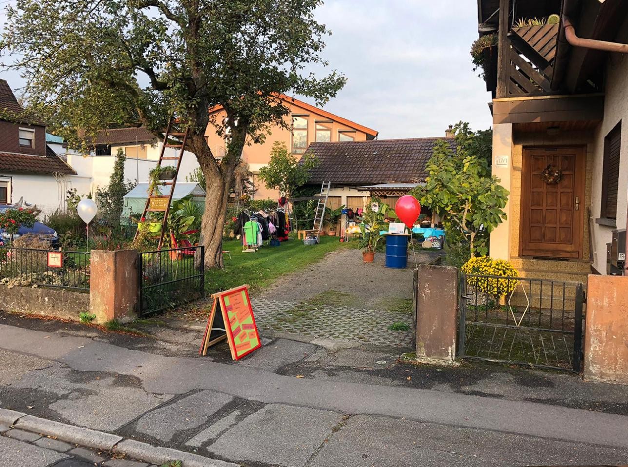 Die Höfe in Plittersdorf werden zu Flohmarkt-Ständen 