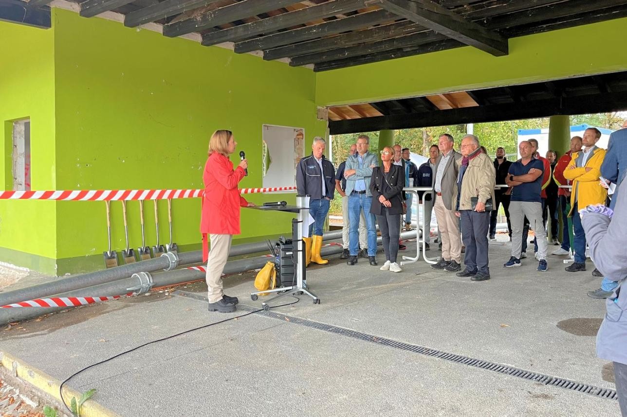 Oberbürgermeisterin Müller bei ihrer Rede. (Foto: Maleen Thiele) Oberbürgermeisterin Müller hält Rede.