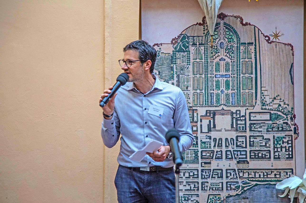 „Wenn Demokratie Spaß macht entsteht die sogenannte Partyzipation“. Foto: Günter Kunz Miguel Rodriguez hält eine Rede